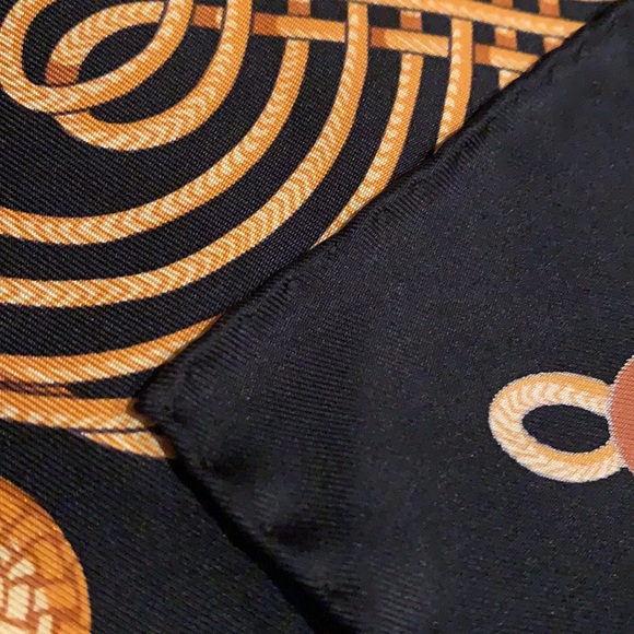 Hermès “Brandebourgs” scarf - Picture 9 of 9